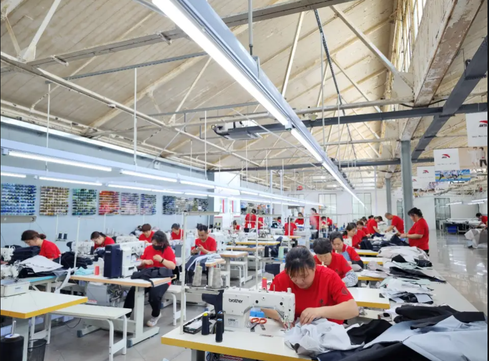 2025上海服裝供應(yīng)鏈 2025上海紡織面輔料展 華東服裝供應(yīng)鏈紡織面輔料展